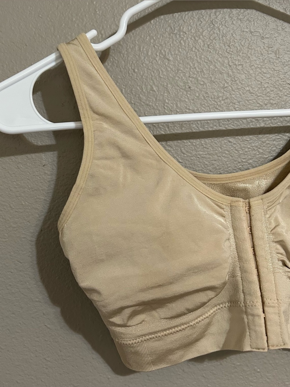 Wacoal B-Smooth Neutral Front Closure Seamless Wire Free Bra Women’s Size 38 - Picture 3 of 9